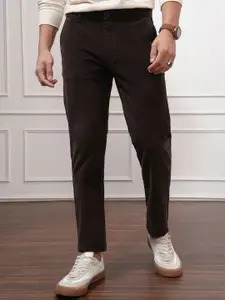 HIGHLANDER Men Cee Corduroy Textured Slim Fit Trouser