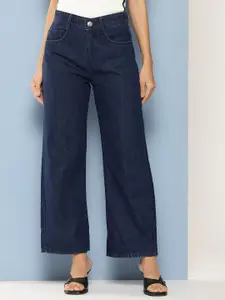 The Roadster Lifestyle Co Women Flared Fit Denim Jeans