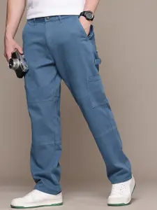 The Roadster Lifestyle Co. Men Relaxed Loose Fit Cargos Trousers