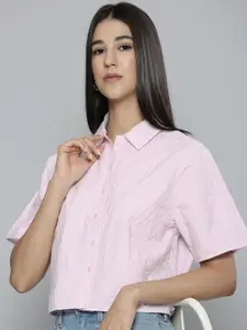 Levis Opaque Self Design Textured Pure Cotton Casual Shirt