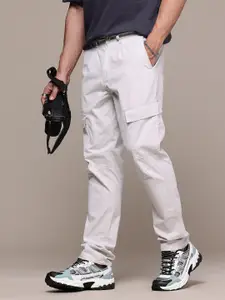 The Roadster Lifestyle Co. Men Relaxed Pure Cotton Loose Fit Pleated Cargo Trousers