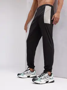 HRX by Hrithik Roshan Men Colourblocked Detail Mid-Rise Rapid-Dry Joggers