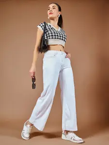 DOLCE CRUDO Women Flared Light Fade Stretchable Mid-Rise Jeans