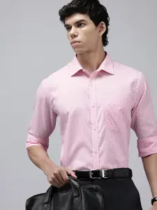 Park Avenue Slim Fit Checked Formal Shirt