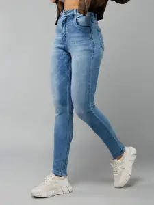 DOLCE CRUDO Women Slim Fit High-Rise Light Fade Stretchable Jeans