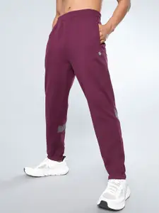 CULT Men Maroon Move it Joggers