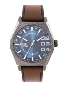 DIESEL Men Scraper Dial & Leather Straps Analogue Watch DZ2189I