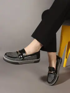 Carlton London Women Textured Loafers