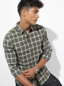 R.Code by The Roadster Life Co. Tartan Checks Casual Shirt