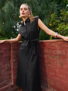 SASSAFRAS Women Self Design Shirt Midi Dress