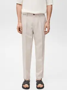 MANGO MAN Men Mid-Rise Regular Fit Pleated Trousers