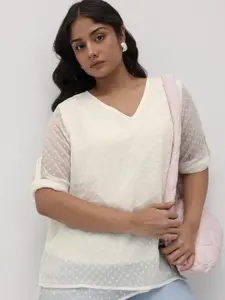 The Roadster Lifestyle Co. Plus Size Dobby Longline Top