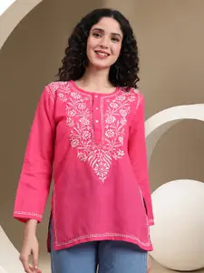 PARAMOUNT CHIKAN Women Ethnic Motifs Embroidered Chikankari Kurtis