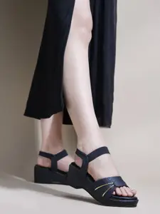 Shoetopia Block Sandals