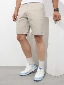 The Roadster Lifestyle Co. Men Solid Talora Shorts