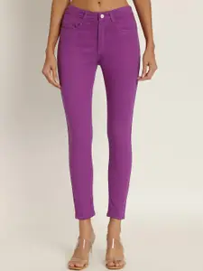 Chemistry Women Jean Skinny Fit High-Rise Light Fade Stretchable Jeans