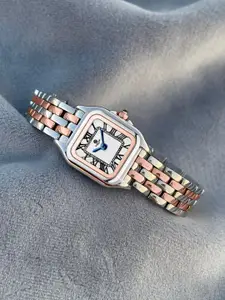 Carlton London Chloe Women Dial & Stainless Steel Straps Mini Analogue Watch CLWWS-02