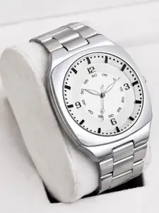 Shocknshop Men Dial & Stainless Steel Bracelet Style Straps Analogue Watch MT416