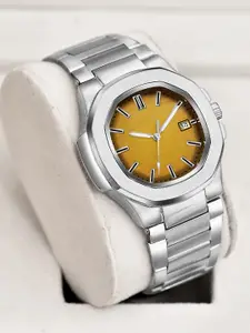 Shocknshop Men Dial & Stainless Steel Straps Analogue Multi Function Watch MT805