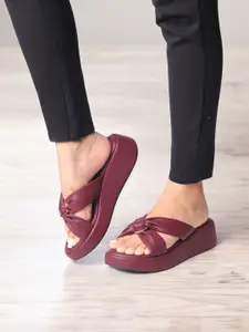 Monrow Alani Maroon Wedge Heel Sandals