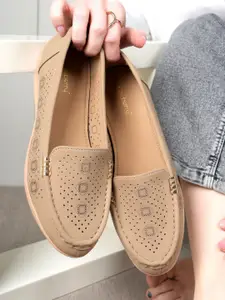 DressBerry Women Slip-On Loafers
