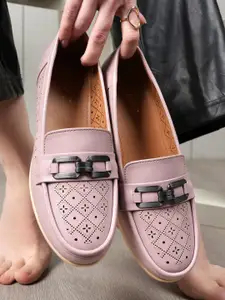 DressBerry Women Purple Loafers With Laser Cuts