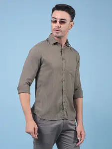 Crimsoune Club Men Classic Slim Fit Striped Casual Shirt