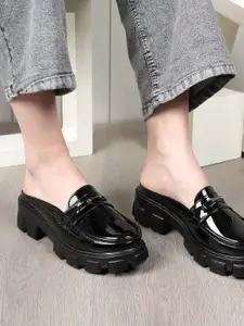 The Roadster Lifestyle Co. Women Chunky Backless Casual Loafers