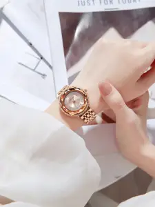 Daniel Hechter Paris Palais-Royal Collection Analoge Watch for Women With Cut Glass Dial