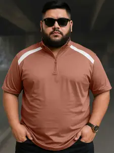 Maniac Men Colourblocked High Neck T-shirt