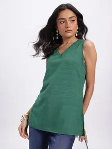 Anouk Rustic Textured Short Kurti