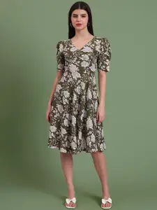 DHAKRE FASHION Women Floral Printed Puff Sleeves Cotton Fit & Flare Dress