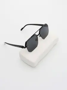 PELLE LUXUR Women Rectangle Sunglasses with UV Protected Lens PL25GS142