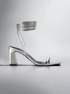 Signature Sole Block Sandals