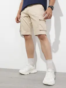 The Roadster Lifestyle Co. Men Solid Cargo Shorts