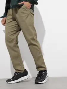 The Roadster Lifestyle Co. Men Solid Relaxed Fit Trousers