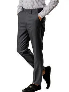 SWISS HORN Men Slim Fit Easy Wash Pleated Formal Trousers