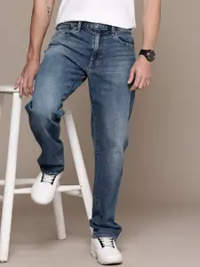 GAP Men Straight Fit Mid-Rise Light Fade Stretchable Jeans