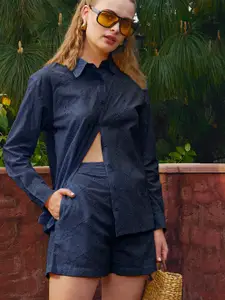 SASSAFRAS Women High-Rise Shorts