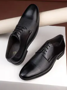 House of Pataudi Men Textured Formal Derbys