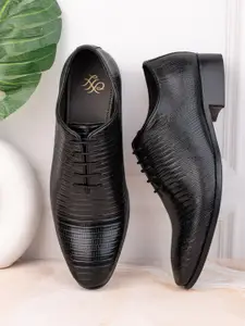 House of Pataudi Men Textured Formal Derbys