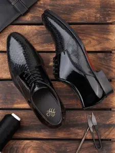 House of Pataudi Men Textured Formal Derbys