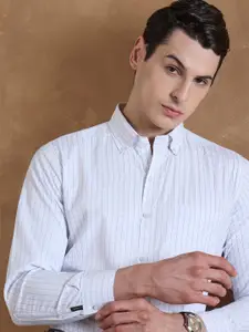 DENNISON Men Smart Grid Tattersall Checked Formal Shirt