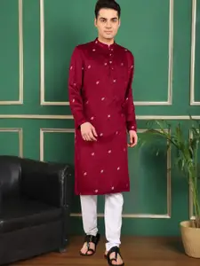 TATTVA Men Floral Printed Cotton Kurta with Pyjamas
