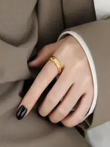 AQUASTREET 18K Gold Plated Waterproof Anti-Tarnish Quilt Design Ring