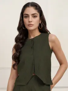 all about you Crepe Crop Top