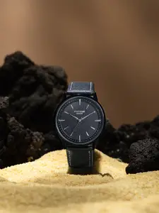 Sonata Poze Men Brass Round Dial & Leather Straps Analogue Watch SP70054NL01