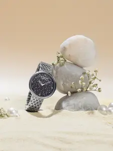 Sonata Poze Women Embellished Stainless Steel Bracelet Style Straps Analogue Watch SP80113SM01