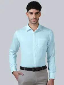 THE FORMAL CLUB Men TFC Concealed Placket & French Cuff Regular Fit Solid Formal Shirt