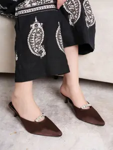 DROP BOLD Women Embellished Kitten Sandals